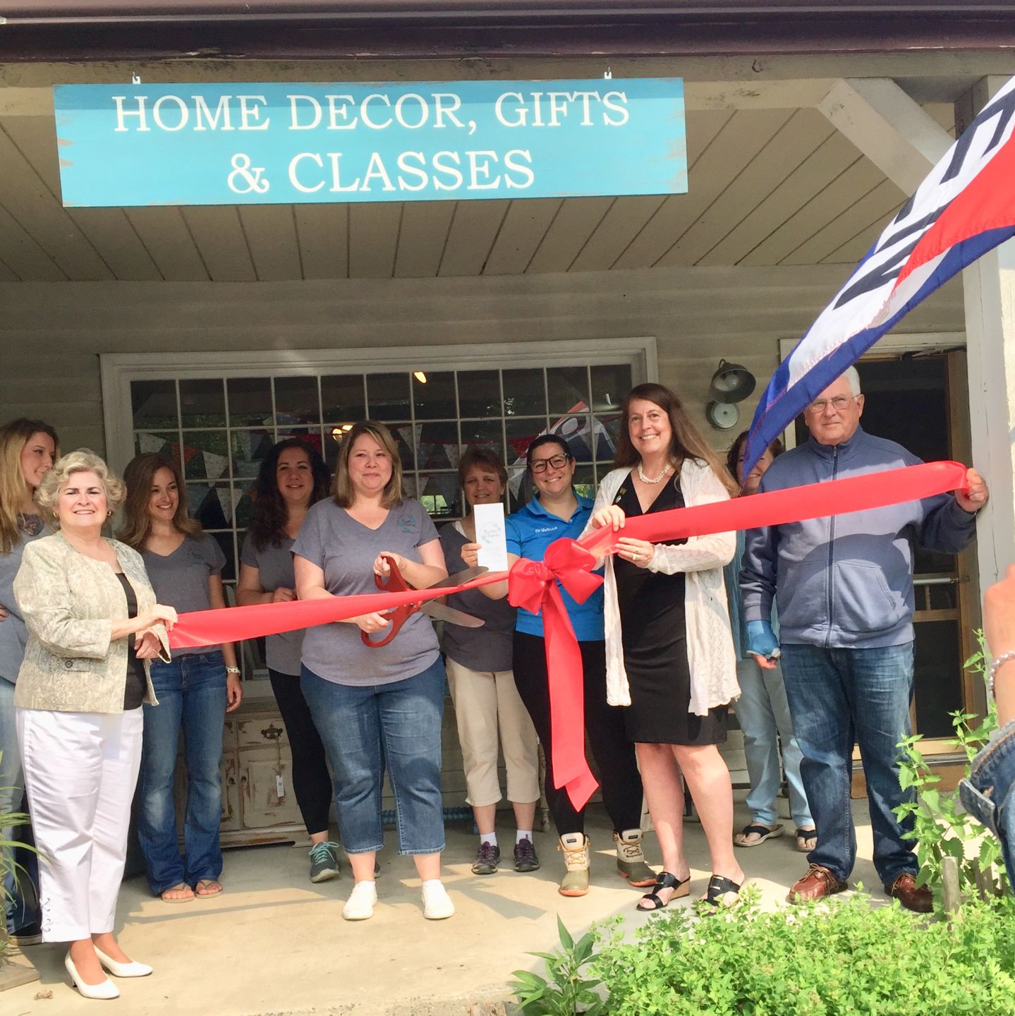 Woodbury: Rustic Charm Re-Opens and Expands